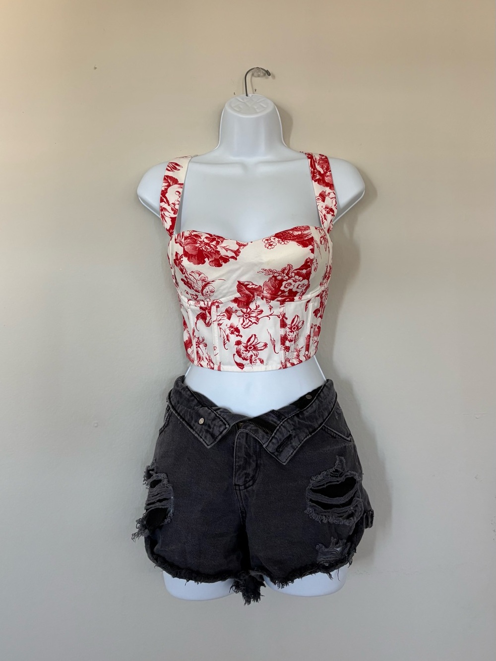 Fashion Nova Red & White Floral Corset Crop Top Size M